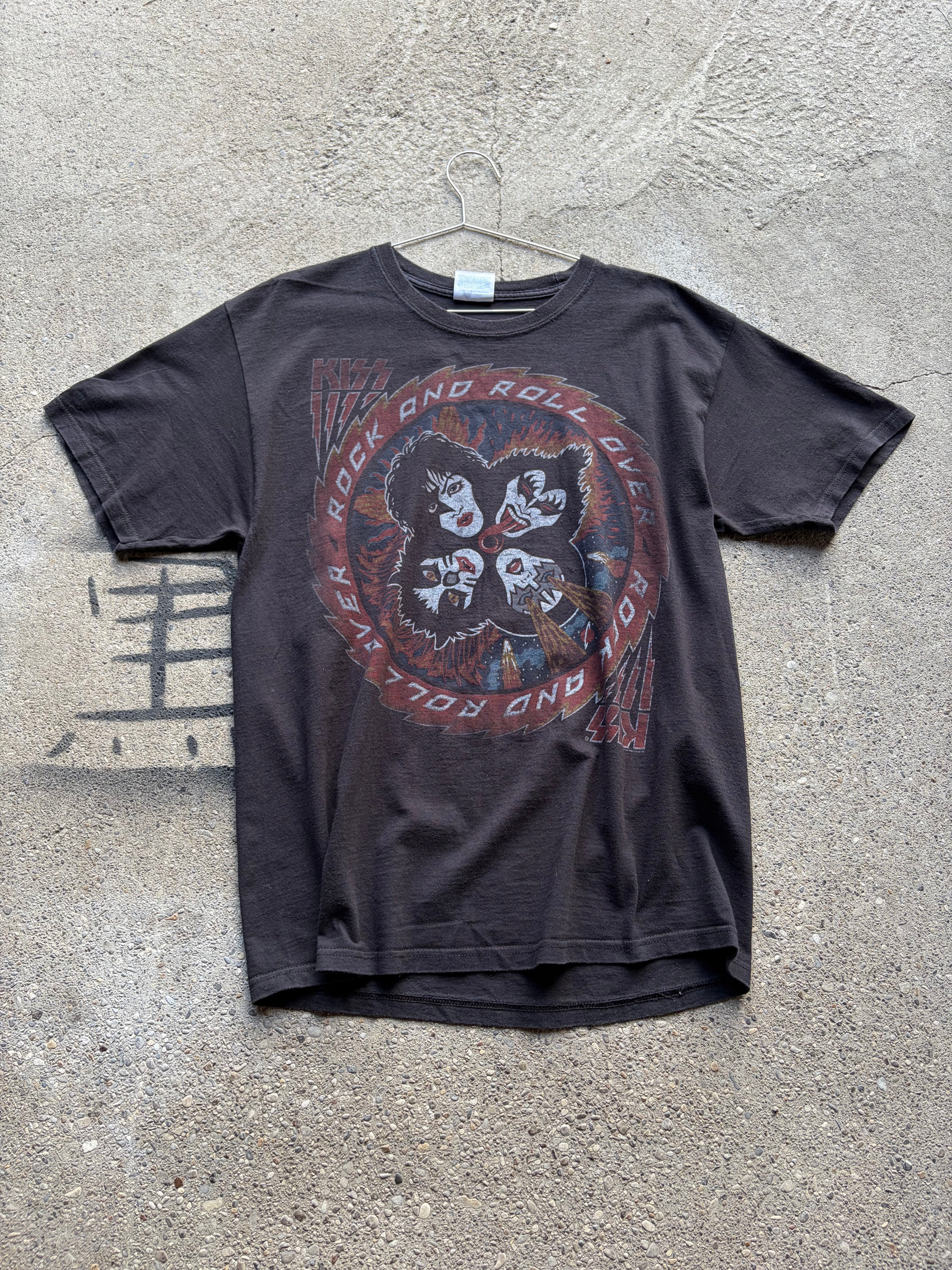 Vintage faded Kiss Rock and Roll T Shirt Size M/L