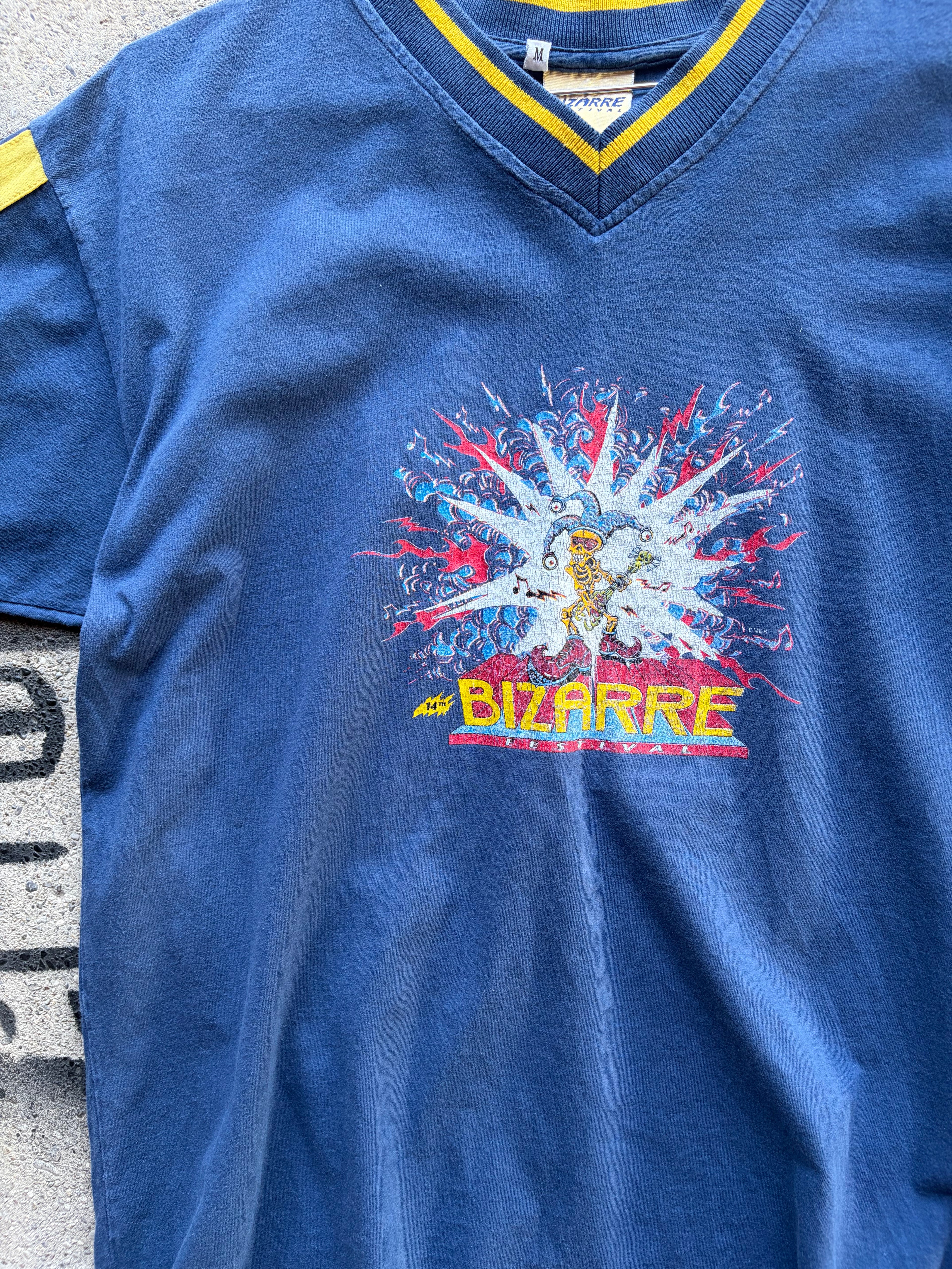 Vintage Bizarre 2000 Tour Shirt Size M/L