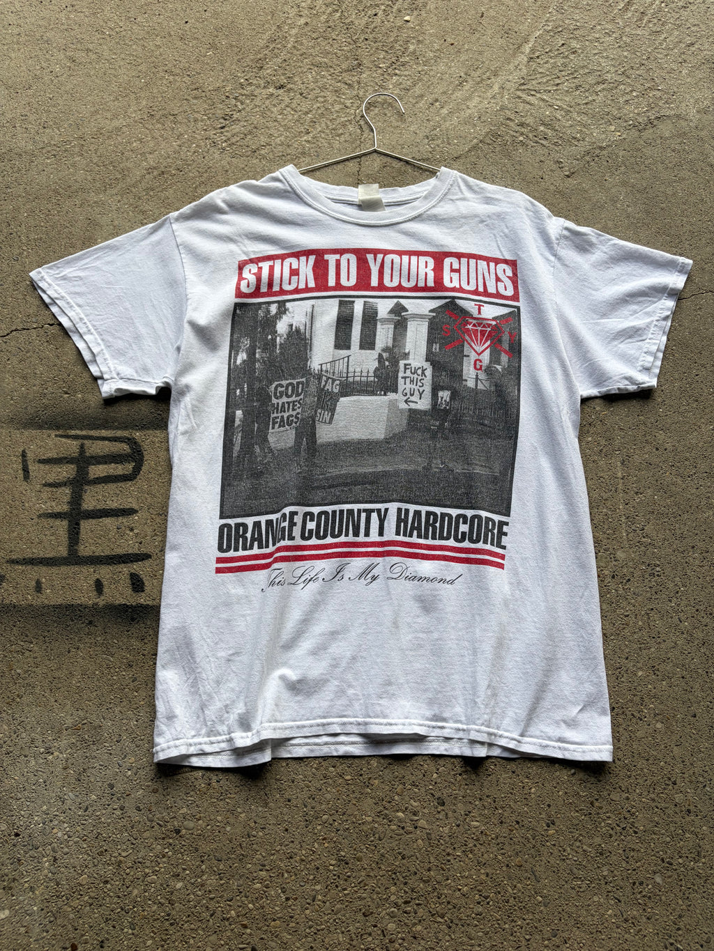 Vintage Stick to your Guns T Shirt Size M/L