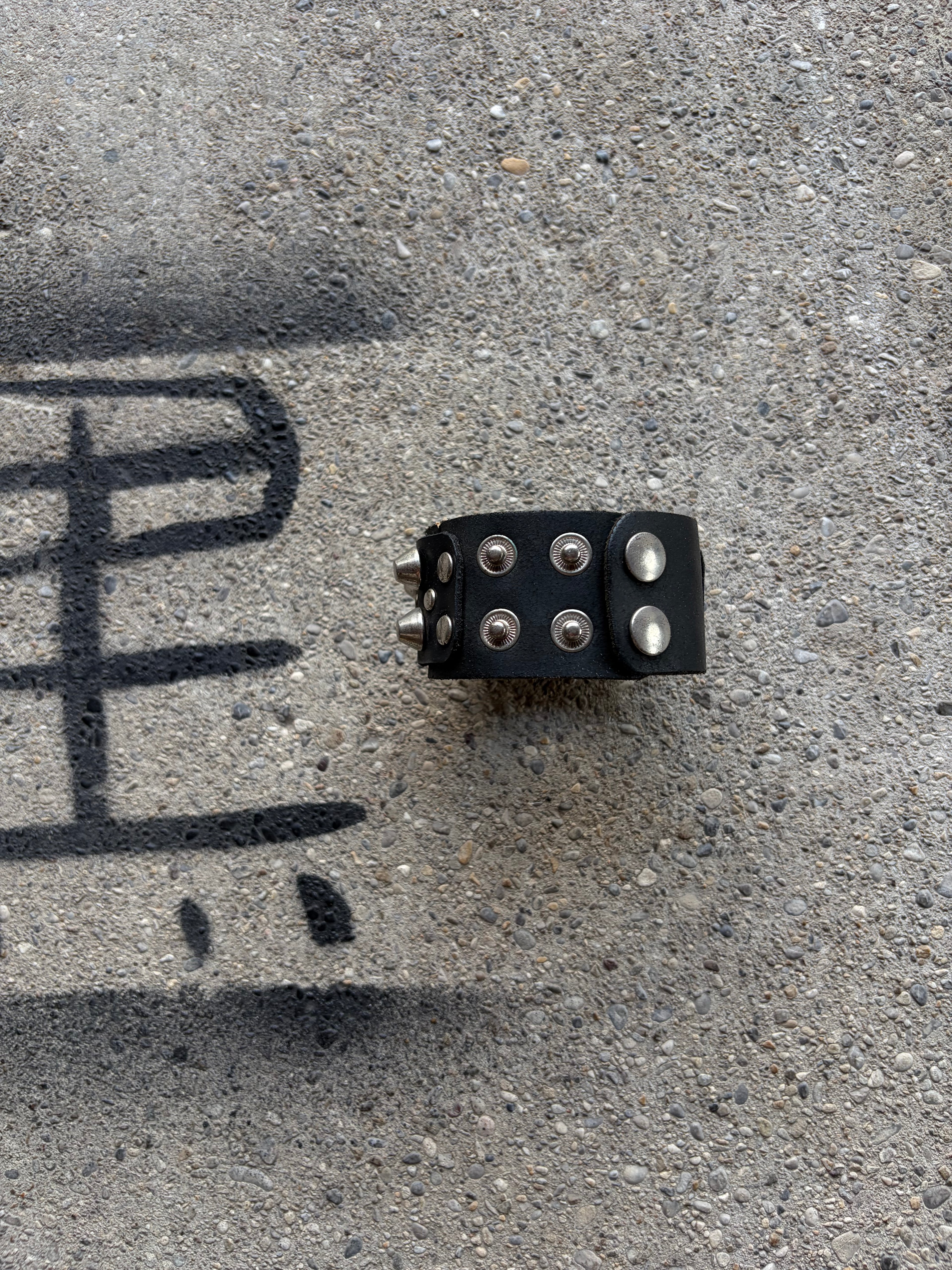 Vintage Studded Leather bracelet