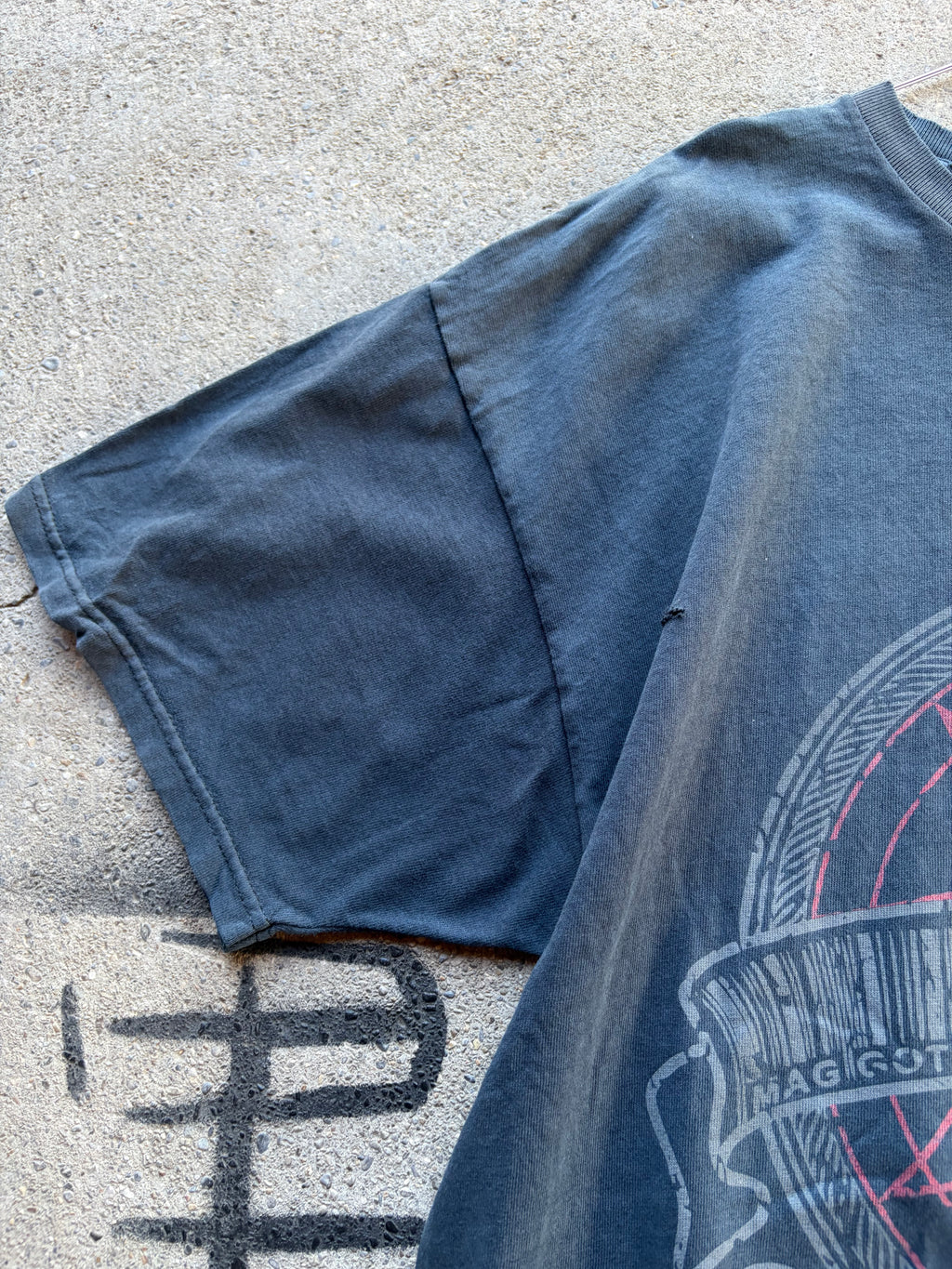 Vintage Faded trashed Slipknot T Shirt Size L/XL