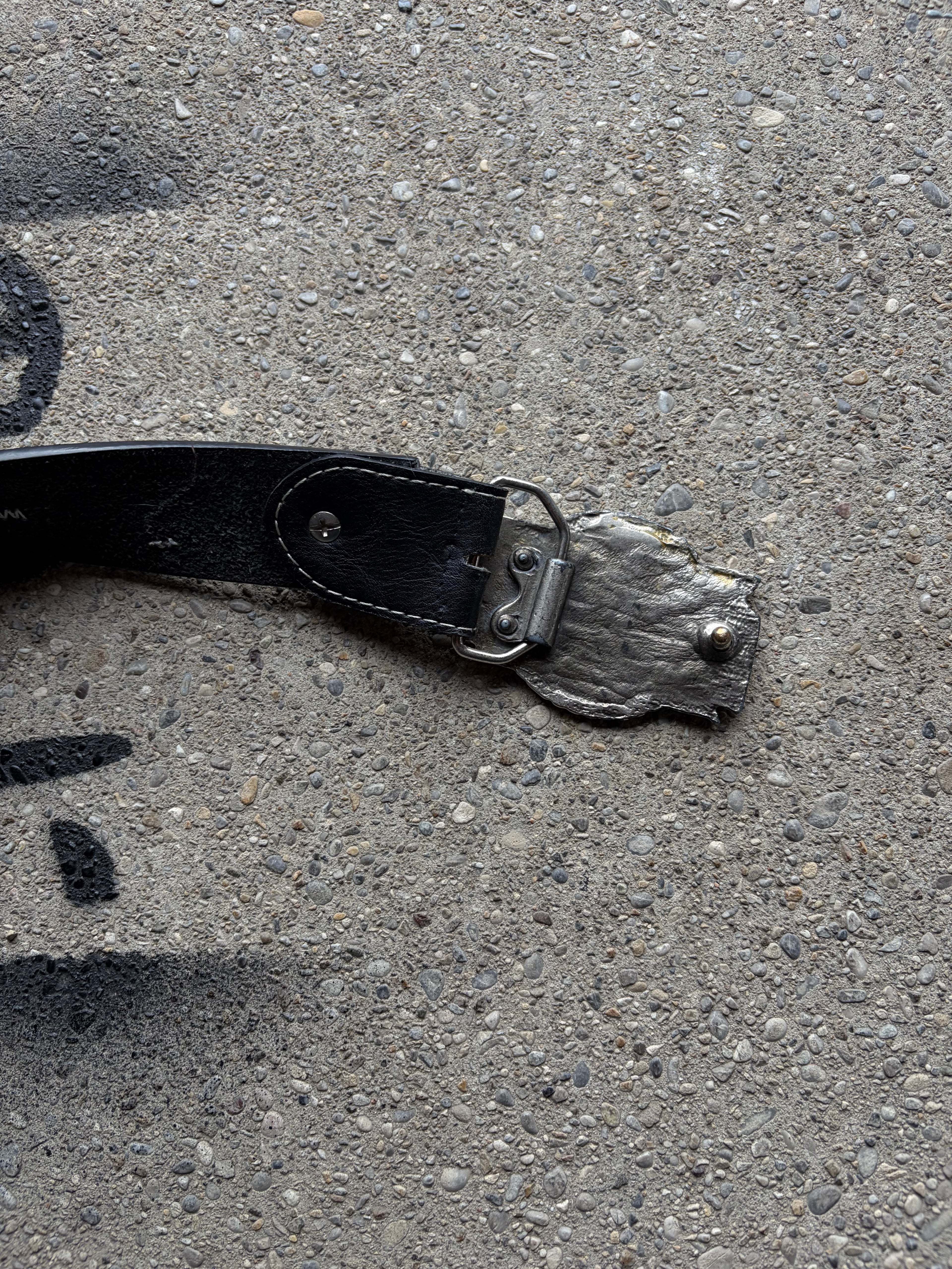 Vintage Harley Davidson buckle with used leather Belt