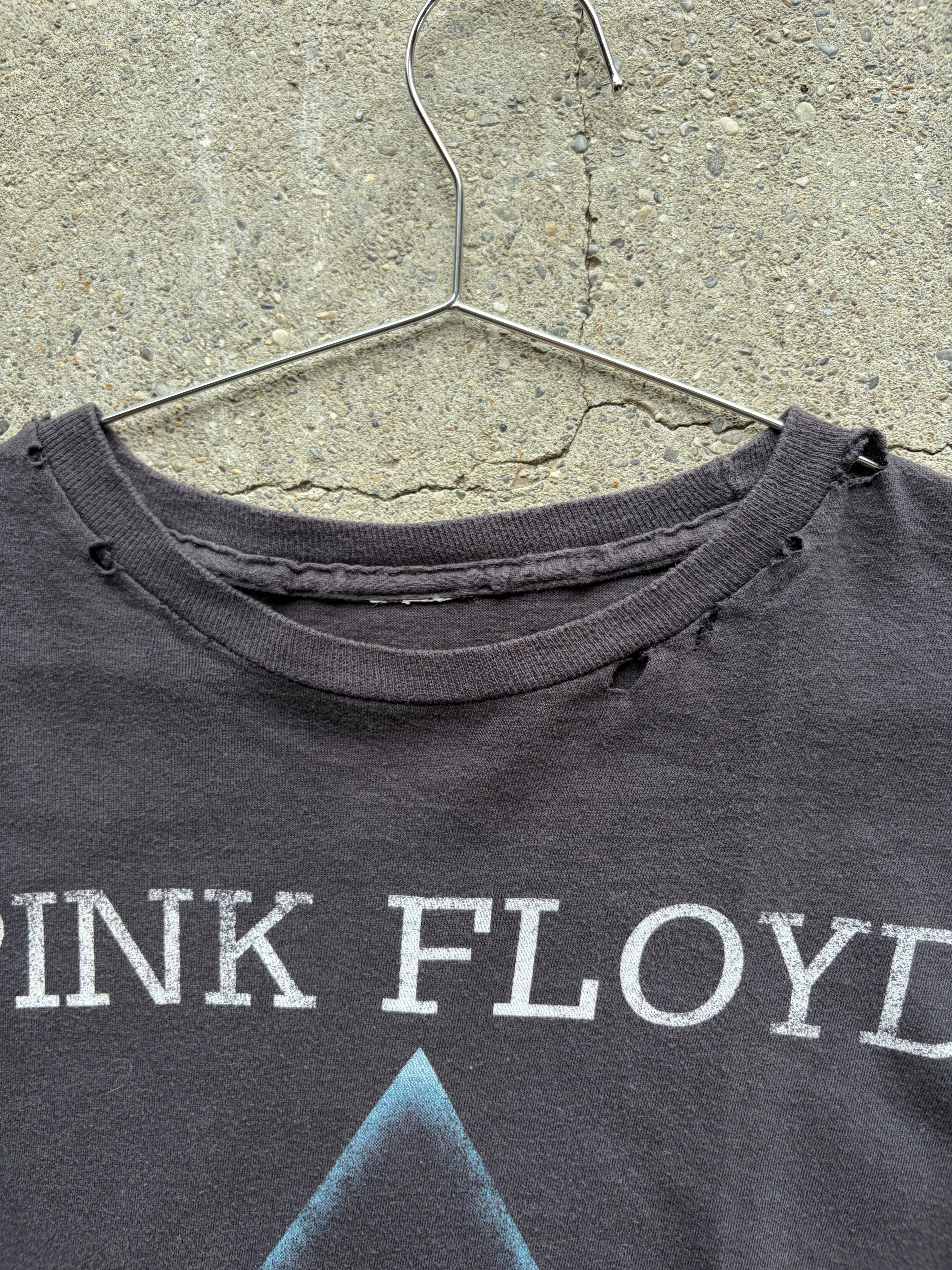 Vintage trashed faded Early 00s Pink Floyd Band Shirt Size S/M