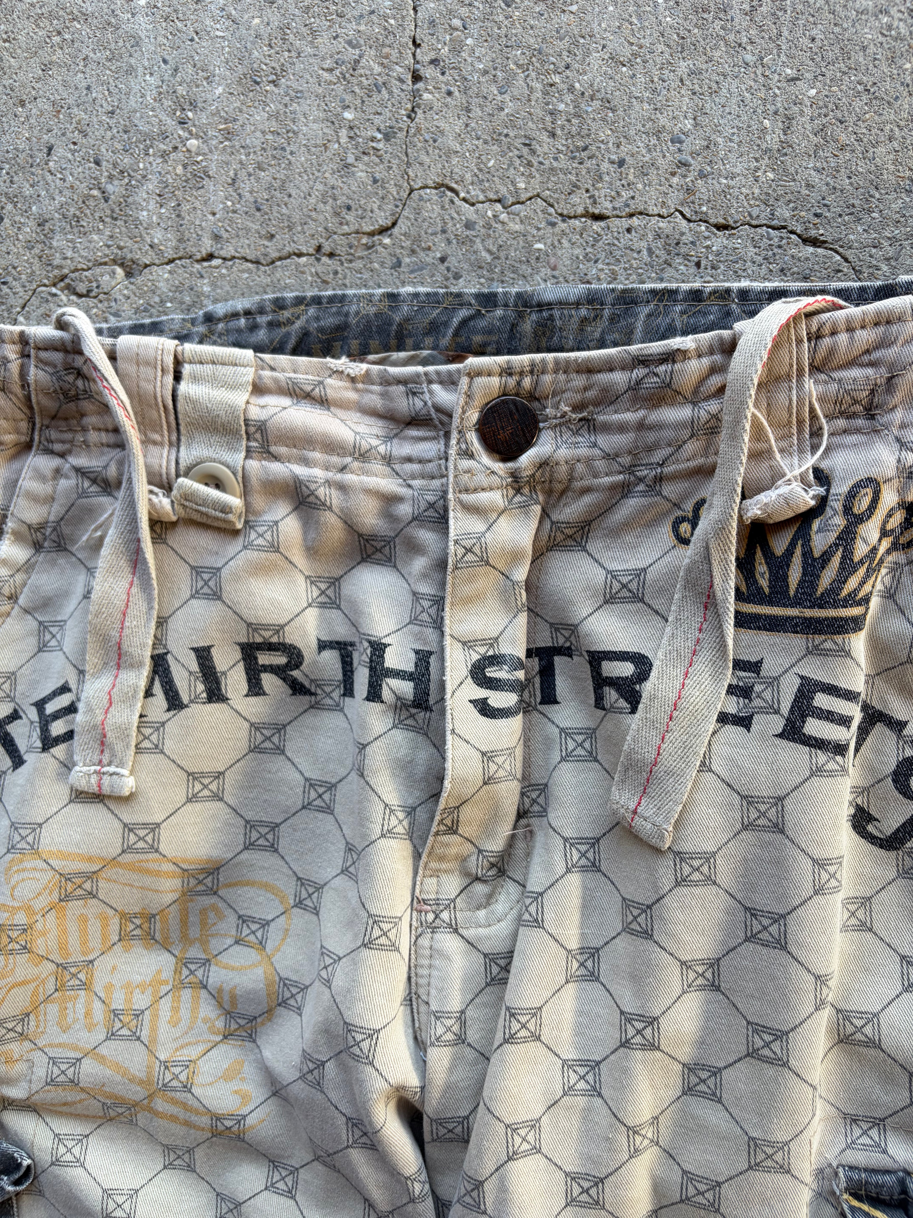Vintage Minute Mirth Shorts Size M/L