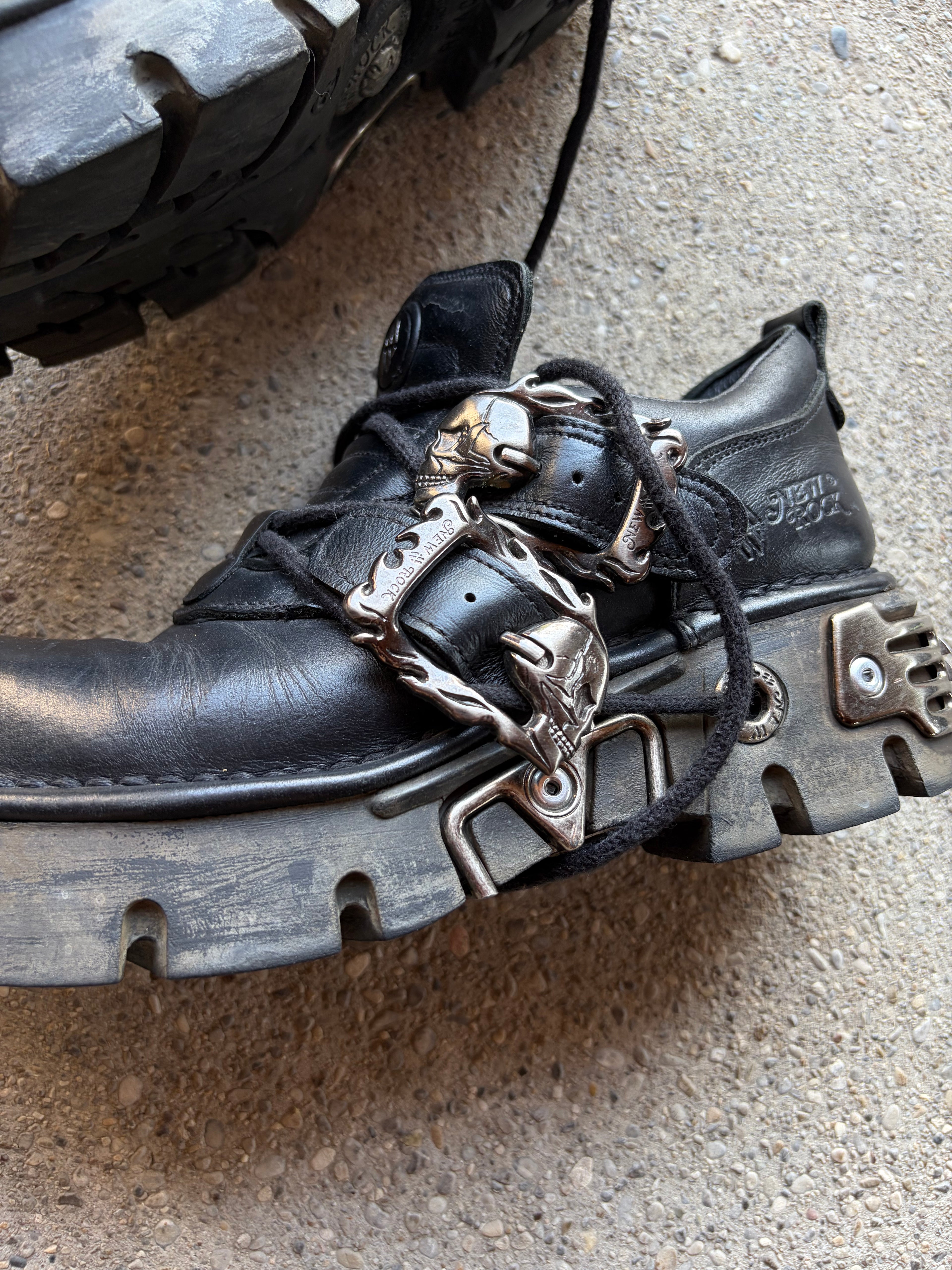 Vintage Reactor new Rocks size 41