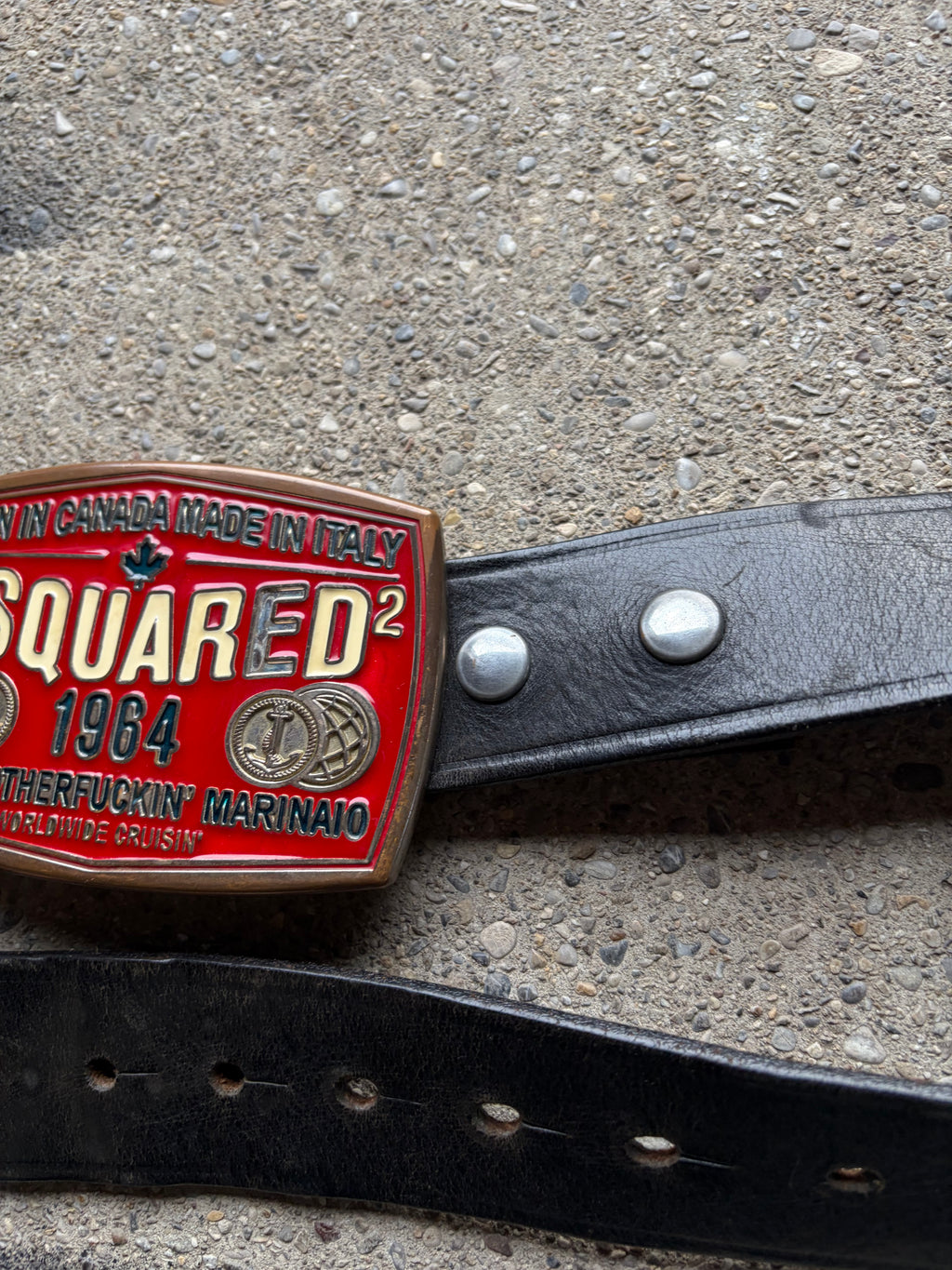 Vintage Dsquared buckle with unbranded leather belt