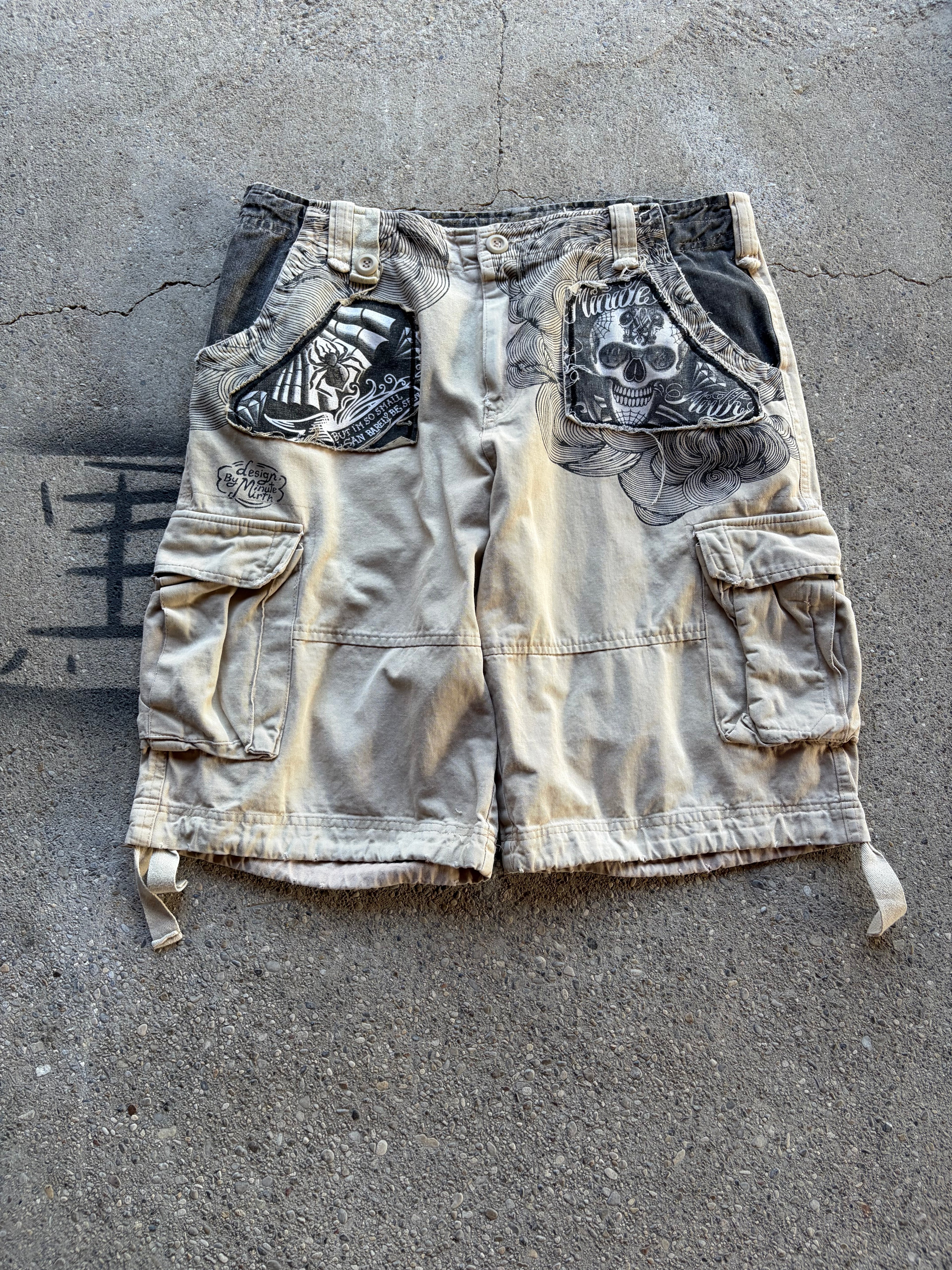 Vintage Minute mirth jorts Size M/L