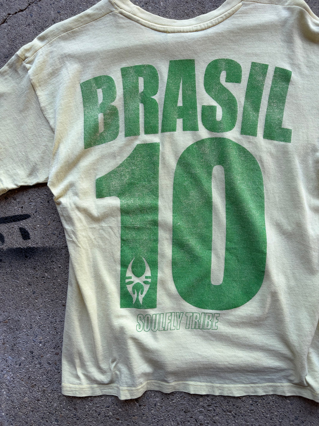 Vintage faded soulfly Brasil Shirt Size S/M