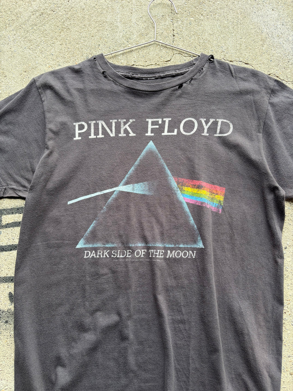 Vintage trashed faded Early 00s Pink Floyd Band Shirt Size S/M