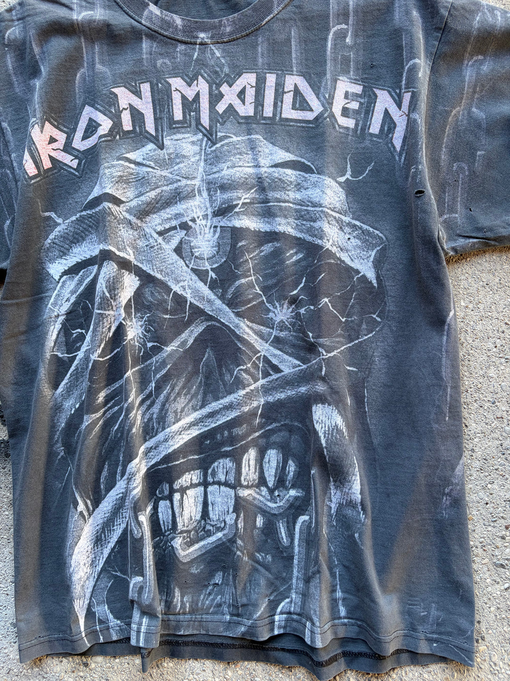 Vintage Faded Full Print Iron Maiden T Shirt Size S/M