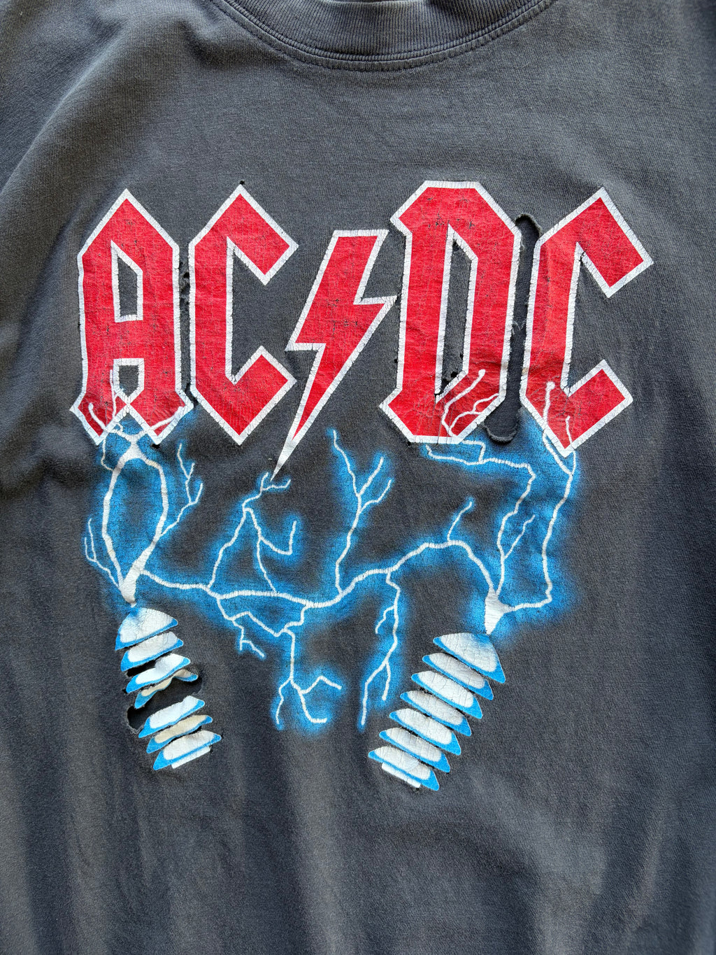 Vintage Trashed sun Faded acdc band shirt Size M/L