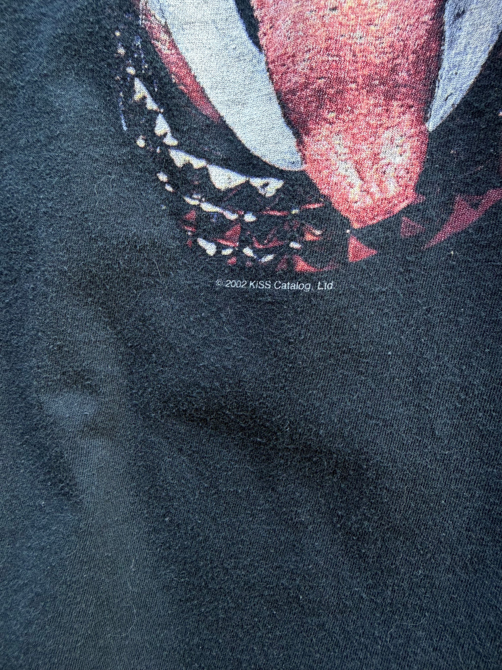 Vintage Faded Kiss Shirt Size S