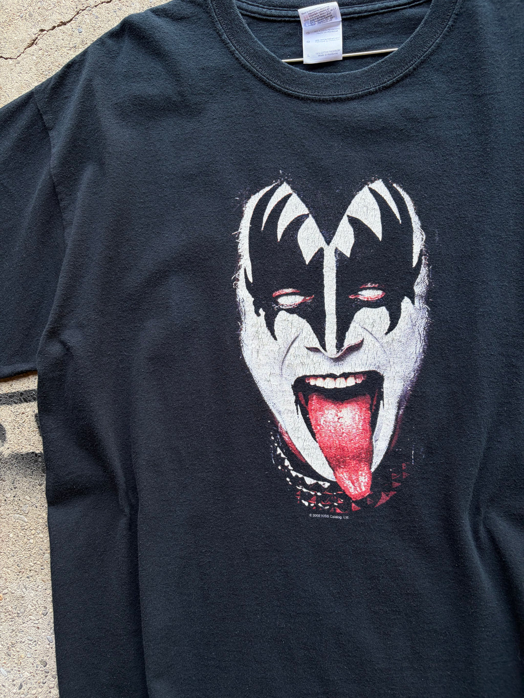 Vintage Kiss Shirt Size M/L