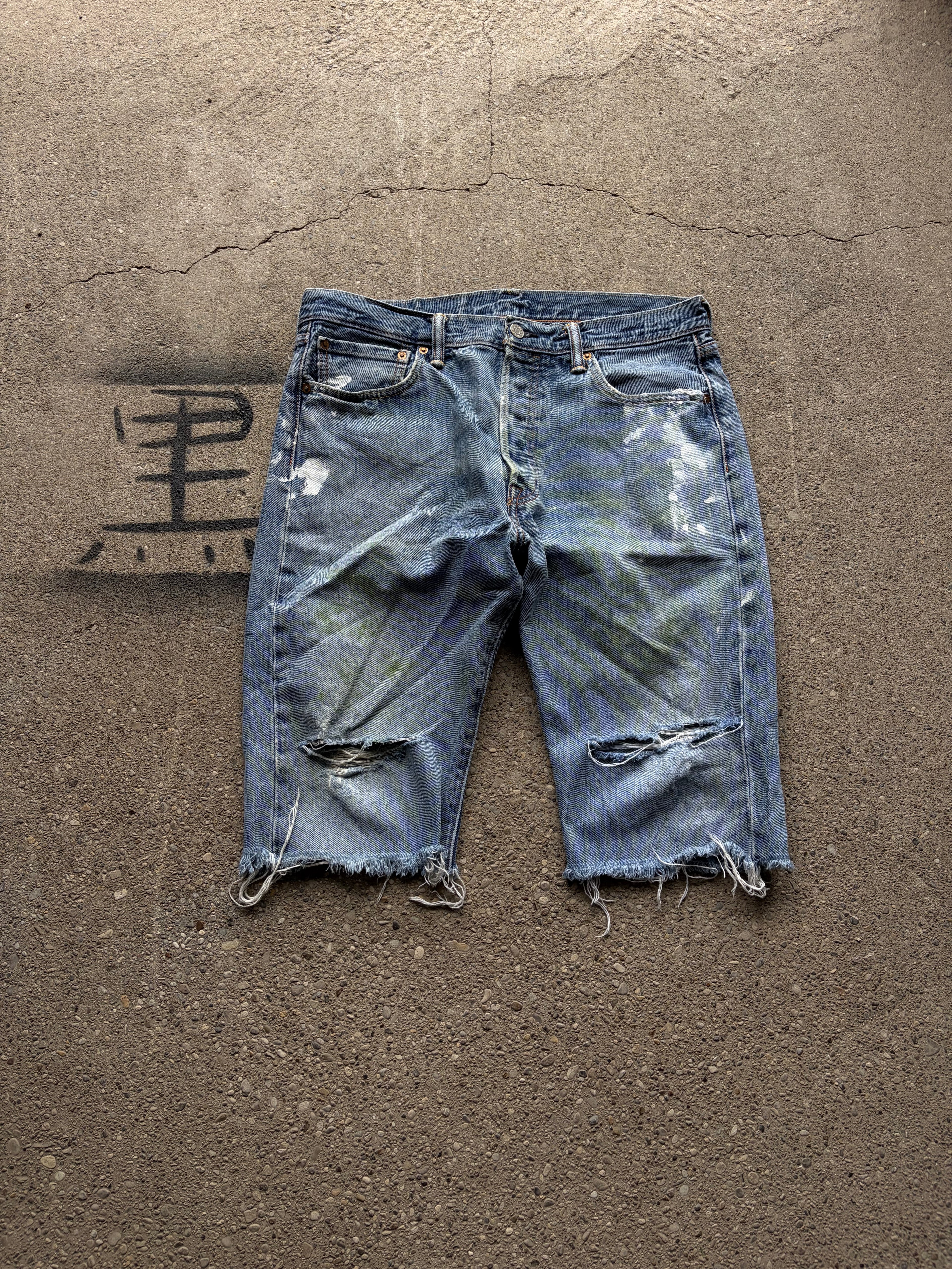 Vintage painted Cutted Levi’s denim