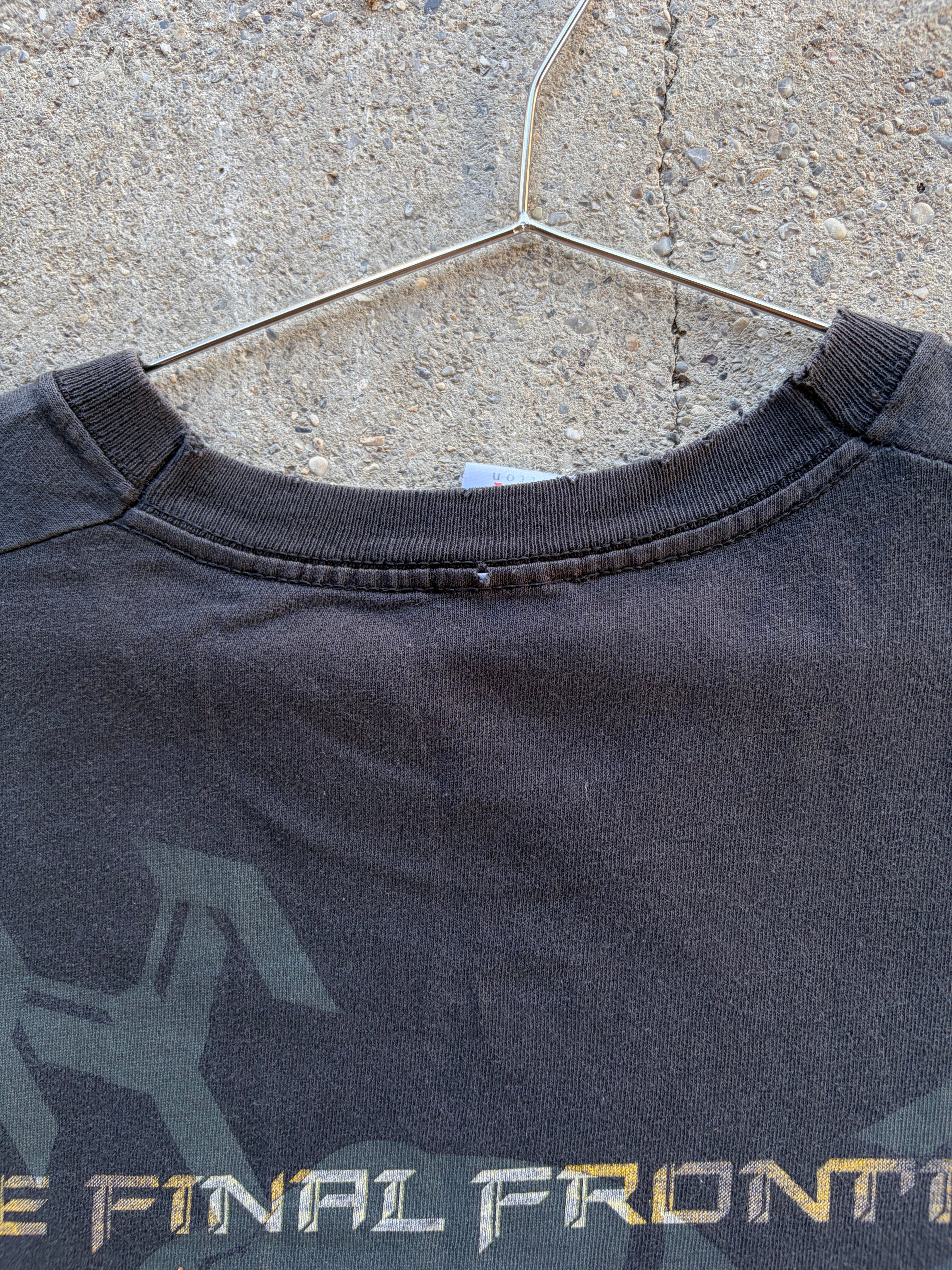 Vintage Faded distressed Iron Maiden t shirt Size L/XL