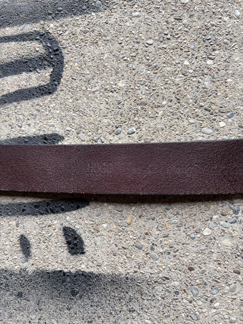 Vintage Hugo Boss buckle with leather belt