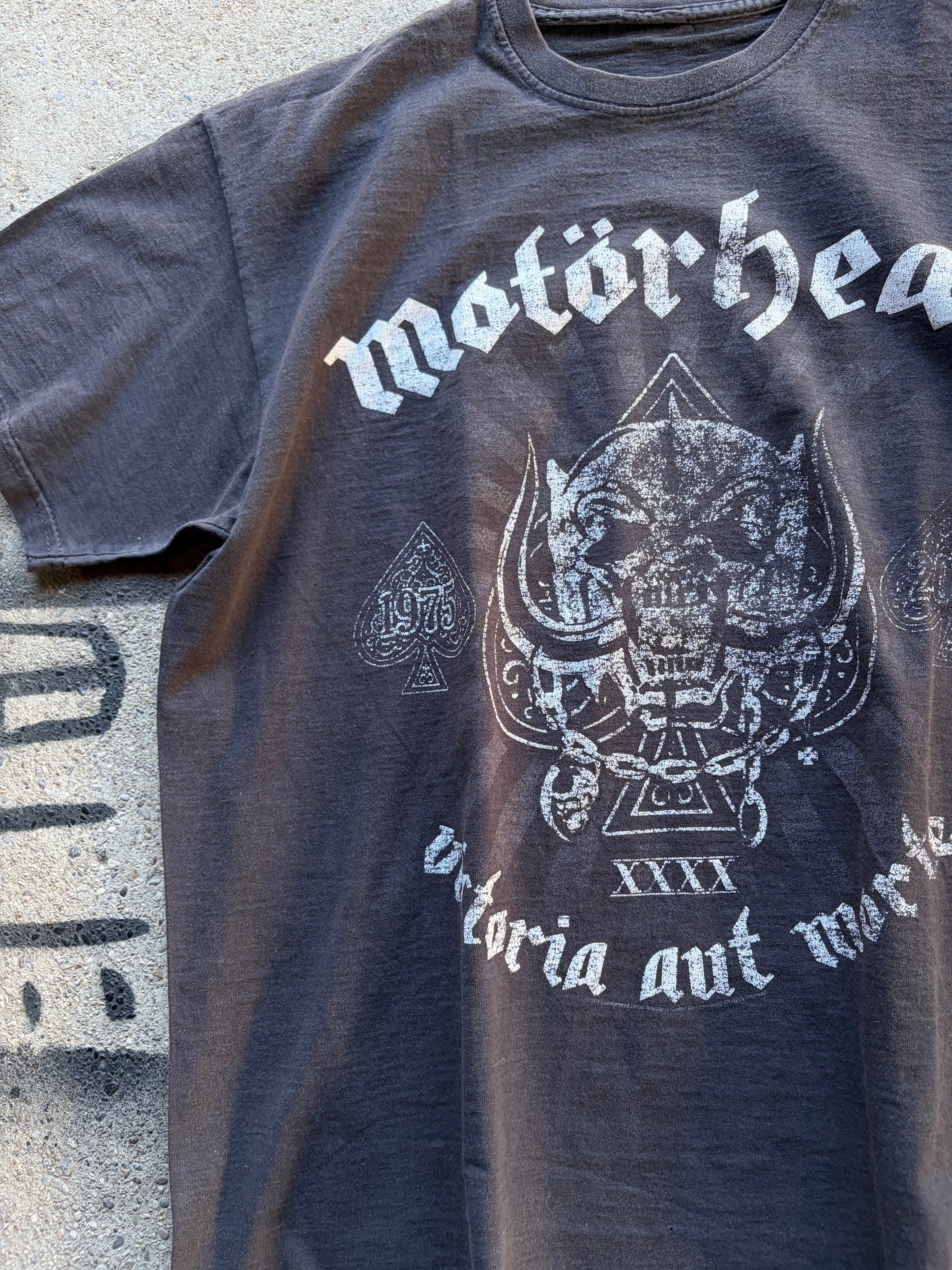 Vintage Faded motorhead T Shirt Size M/L