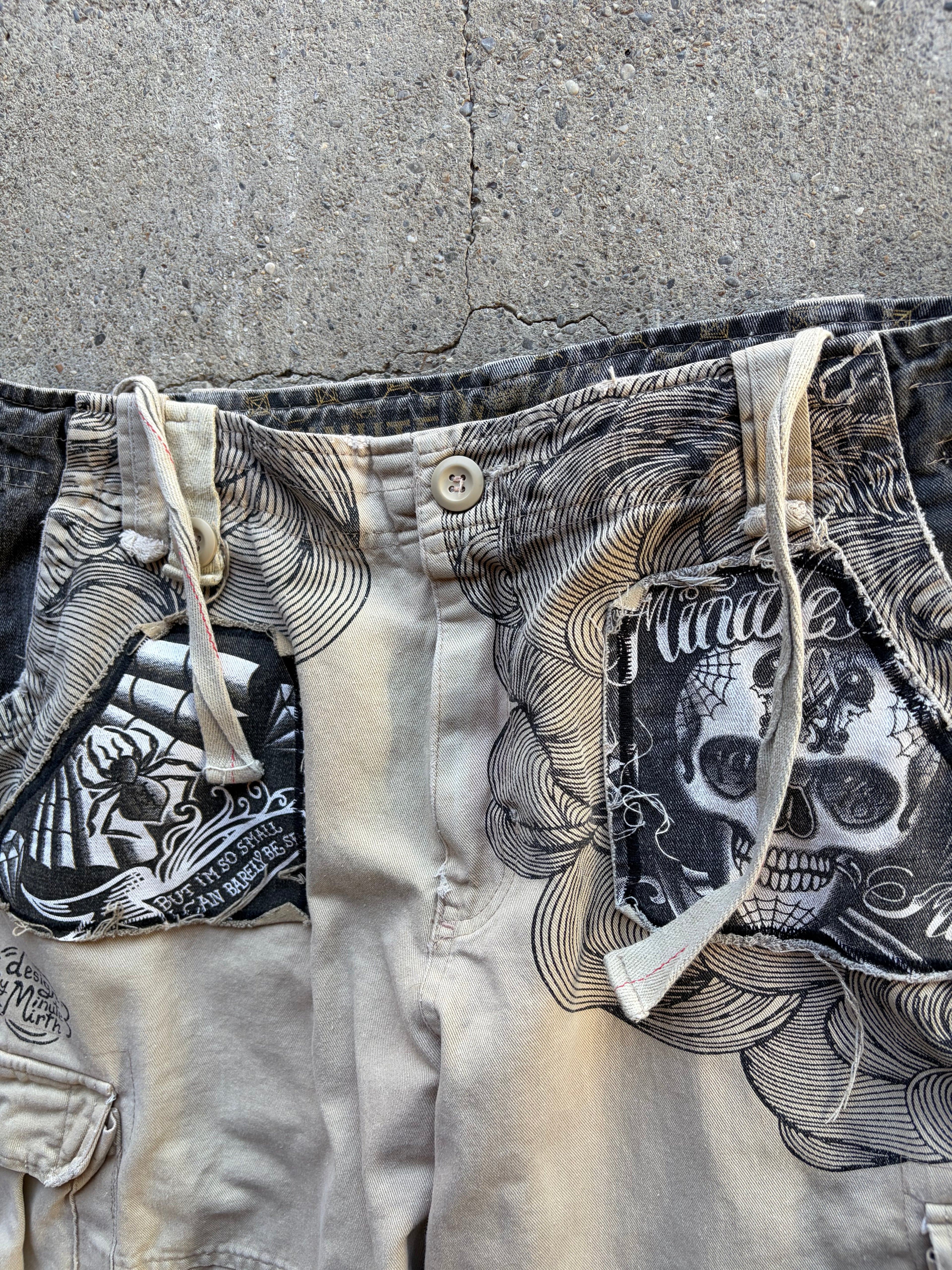 Vintage Minute mirth jorts Size M/L
